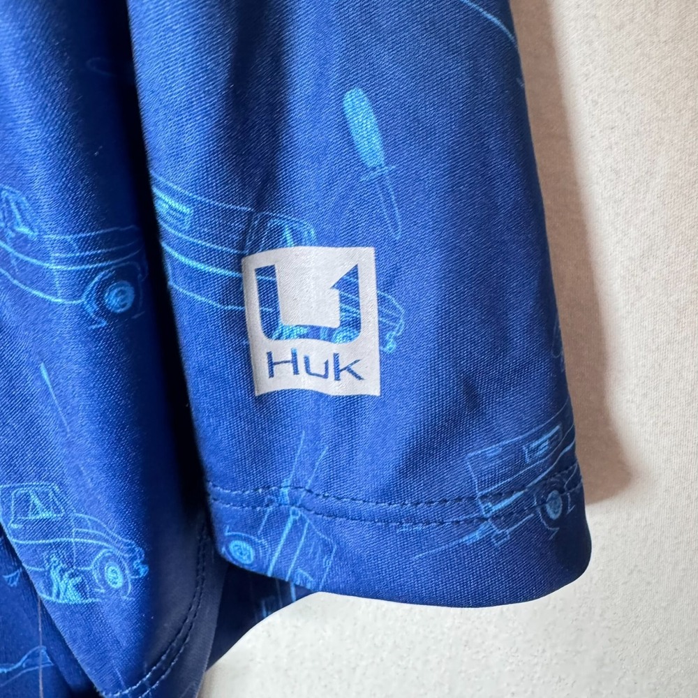 Huk Fishing Polo Hewes Boats Mens S NEW Blue Fish Wagon All Over Geometric Print - Picture 4 of 11